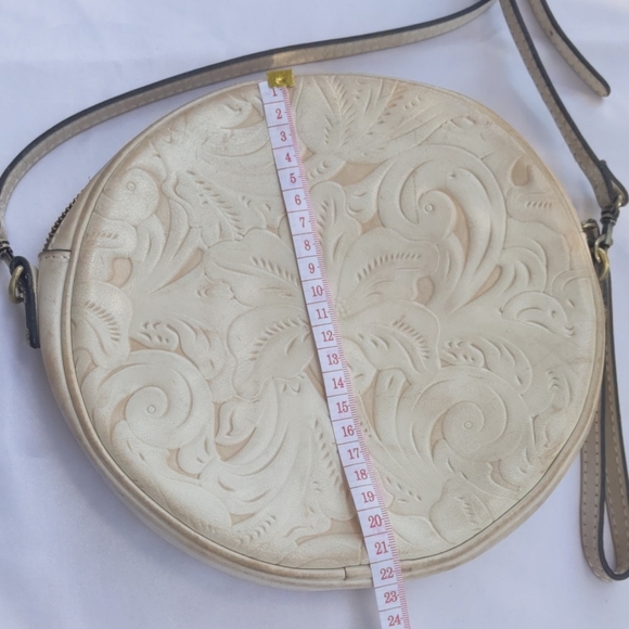 Patricia Nash Canteen Crossbody Leather Purse - Picture 9 of 9